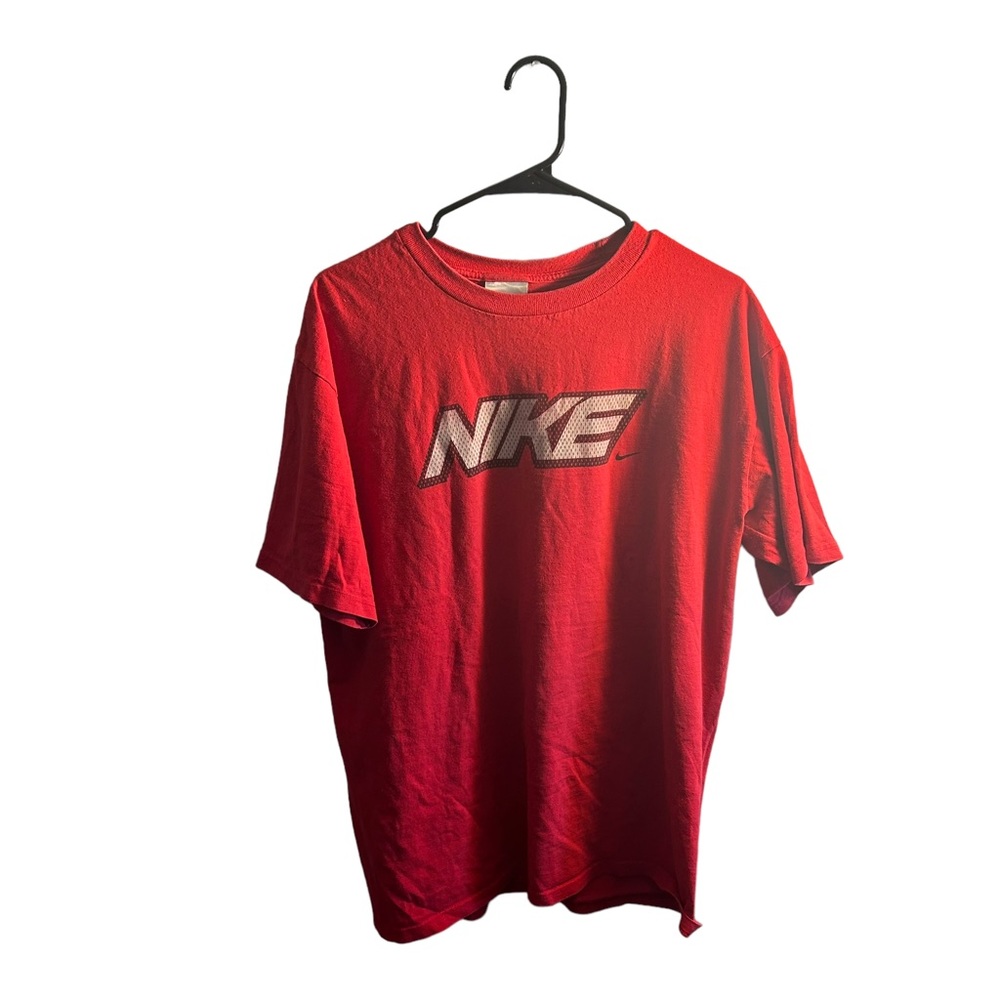 NIKE TSHIRT RED - size medium
